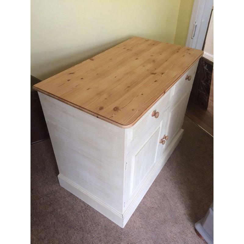 Refurbished Solid Pine Sideboard/Dresser (Free Delivery)